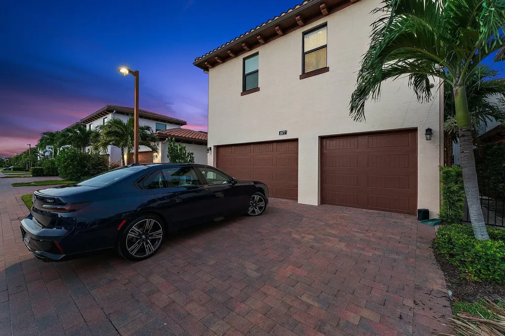 1077 Faulkner Terrace Palm Beach Gardens FL 33418