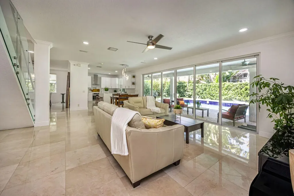 1879 Hidden Trail Lane Weston FL 33327