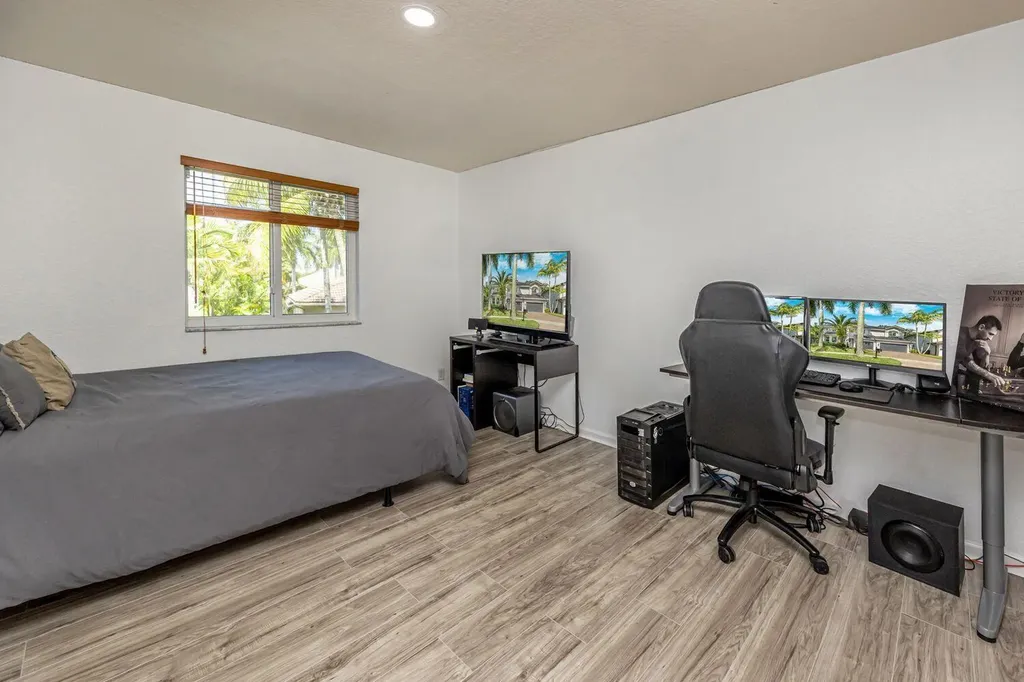 1879 Hidden Trail Lane Weston FL 33327