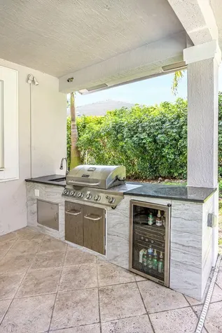 1879 Hidden Trail Lane Weston FL 33327
