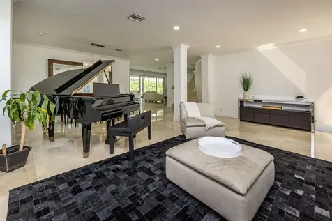 1879 Hidden Trail Lane Weston FL 33327