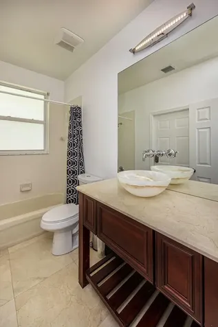 1879 Hidden Trail Lane Weston FL 33327