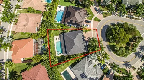 1879 Hidden Trail Lane Weston FL 33327