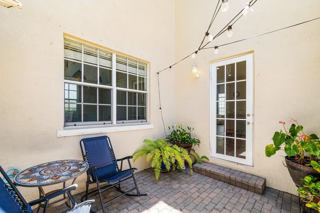 2508 NW 6th Court Boynton Beach FL 33426