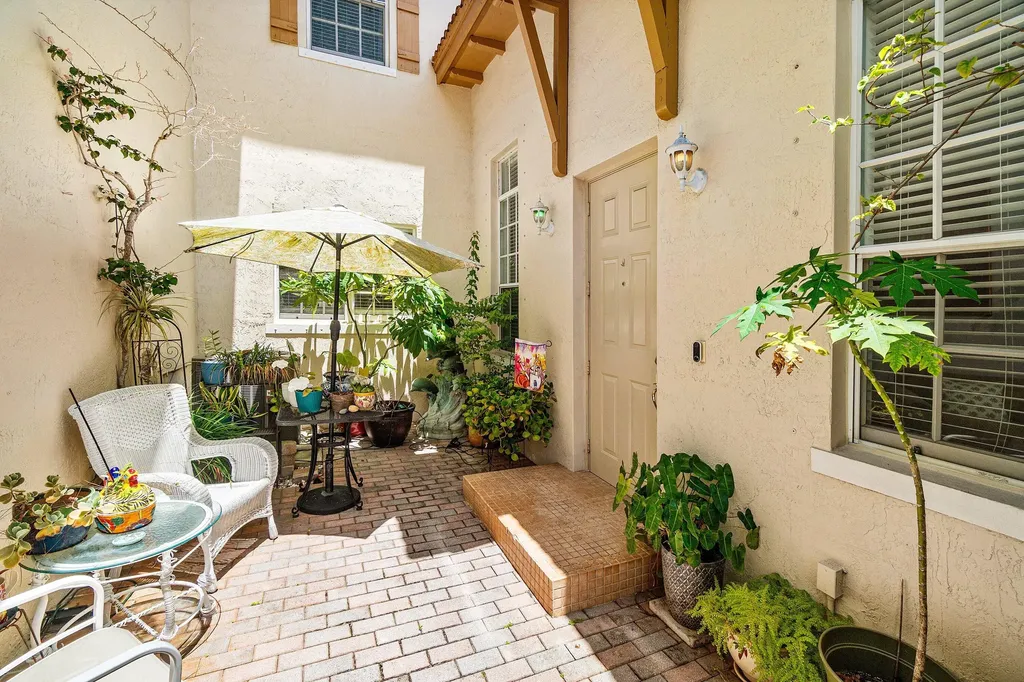 2508 NW 6th Court Boynton Beach FL 33426