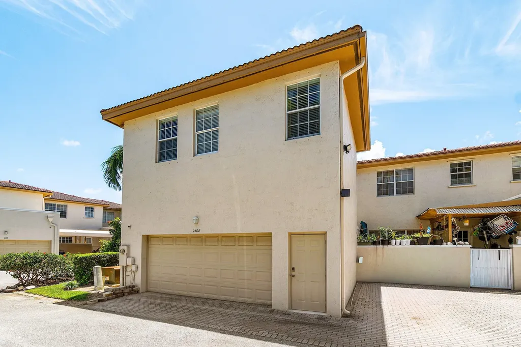 2508 NW 6th Court Boynton Beach FL 33426