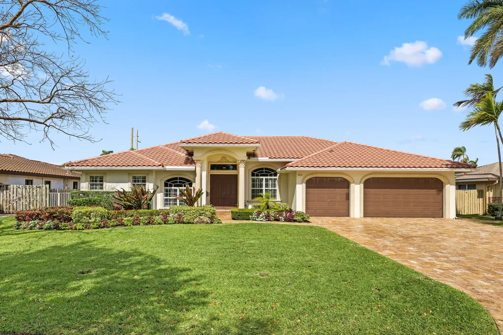 Lighthouse Point FL, 3511 NE 27th Avenue