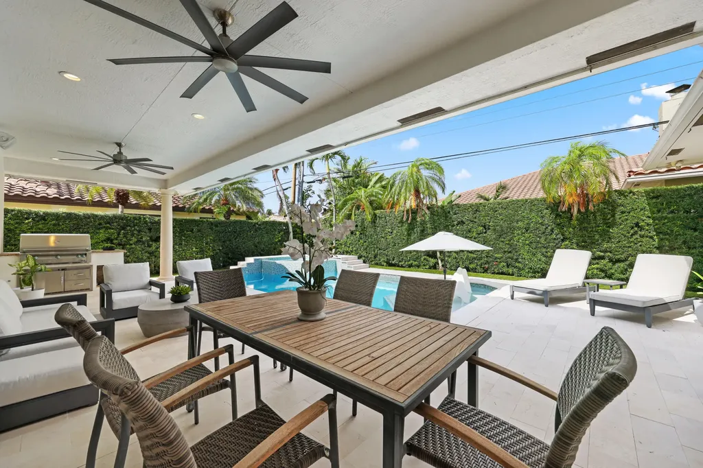 3511 NE 27th Avenue Lighthouse Point FL 33064