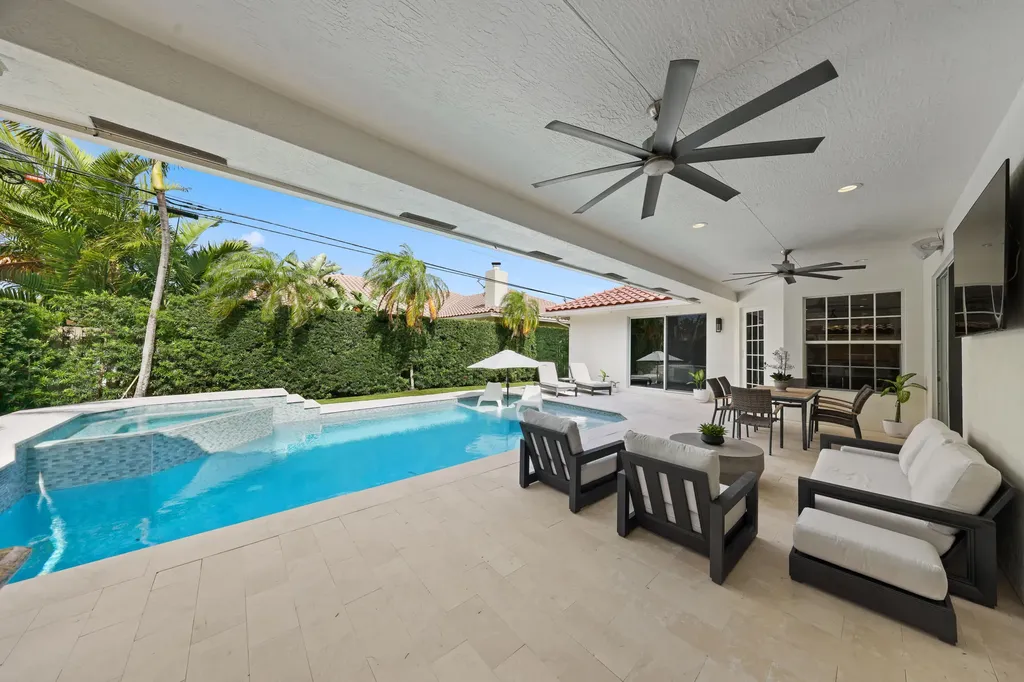 3511 NE 27th Avenue Lighthouse Point FL 33064