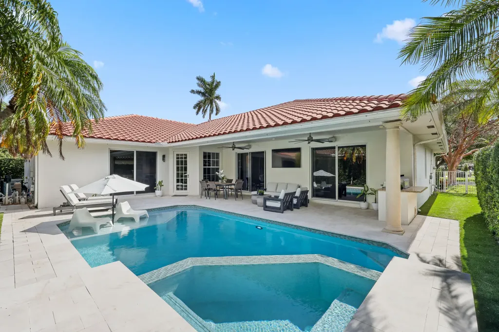 3511 NE 27th Avenue Lighthouse Point FL 33064
