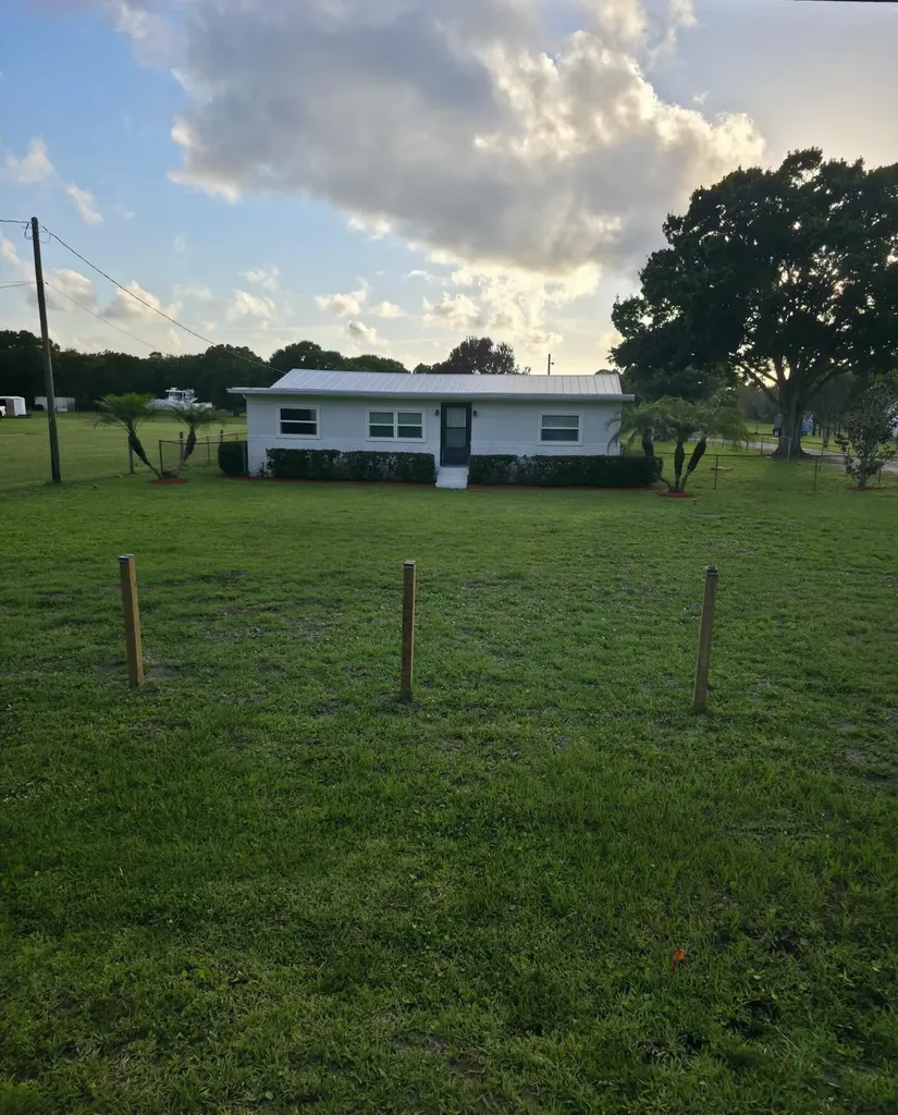 6635 58th Avenue Vero Beach FL 32967