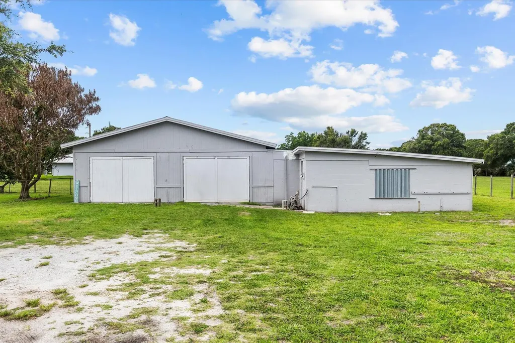 6635 58th Avenue Vero Beach FL 32967