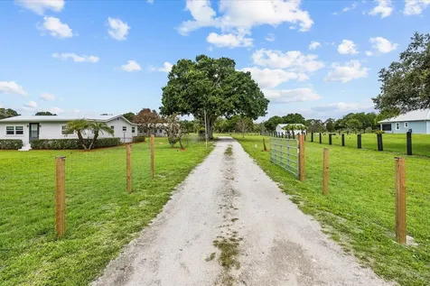 6635 58th Avenue Vero Beach FL 32967