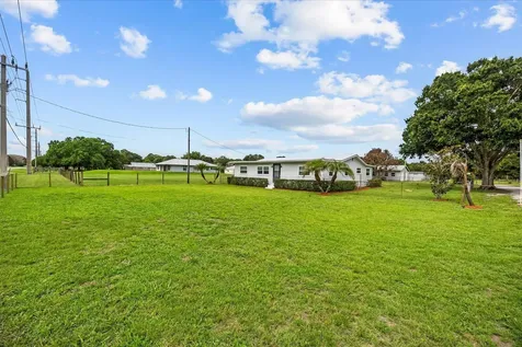 6635 58th Avenue Vero Beach FL 32967