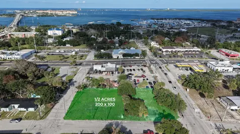 416 Avenue D Fort Pierce FL 34950