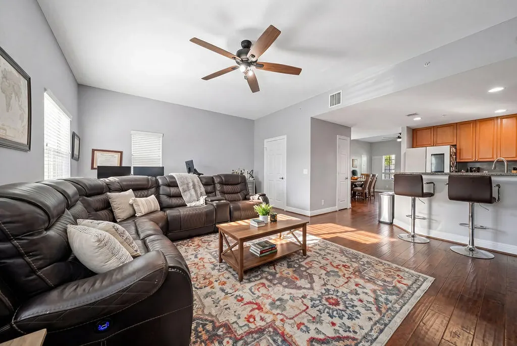 261 SW 6th Place Pompano Beach FL 33060