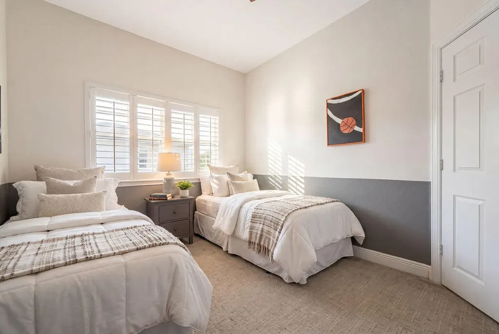 261 SW 6th Place Pompano Beach FL 33060
