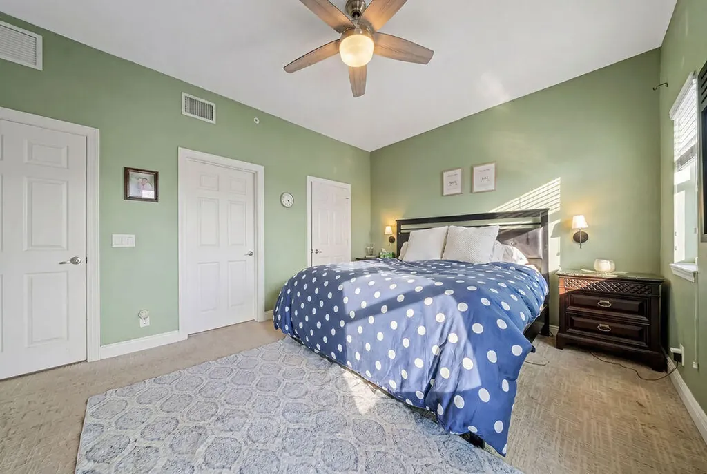 261 SW 6th Place Pompano Beach FL 33060