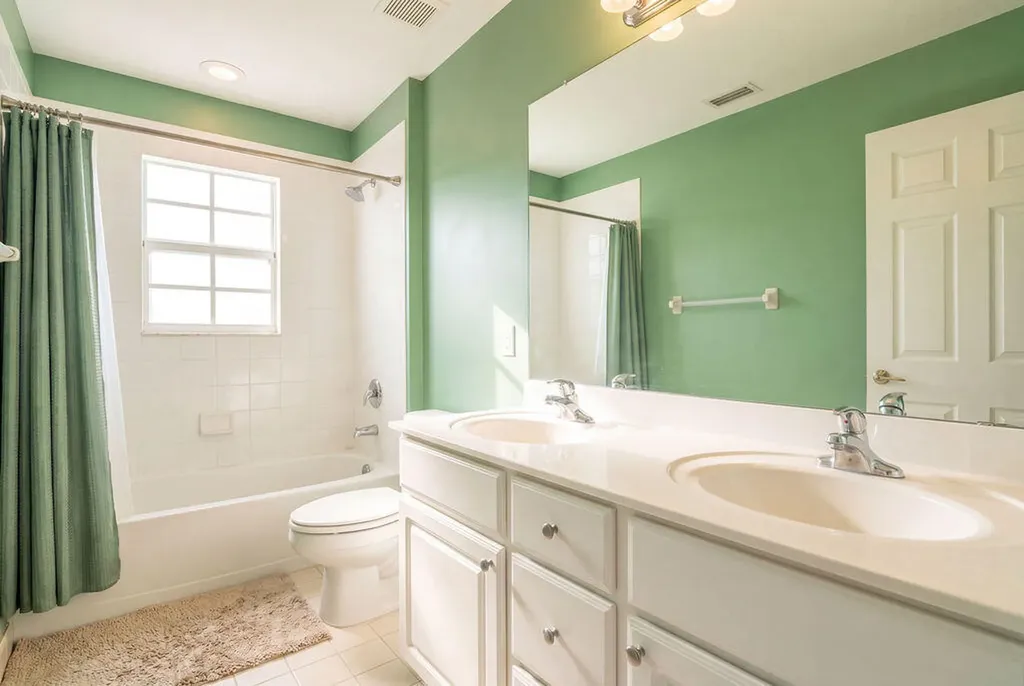 261 SW 6th Place Pompano Beach FL 33060