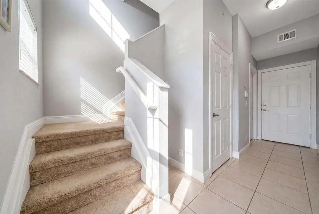 261 SW 6th Place Pompano Beach FL 33060
