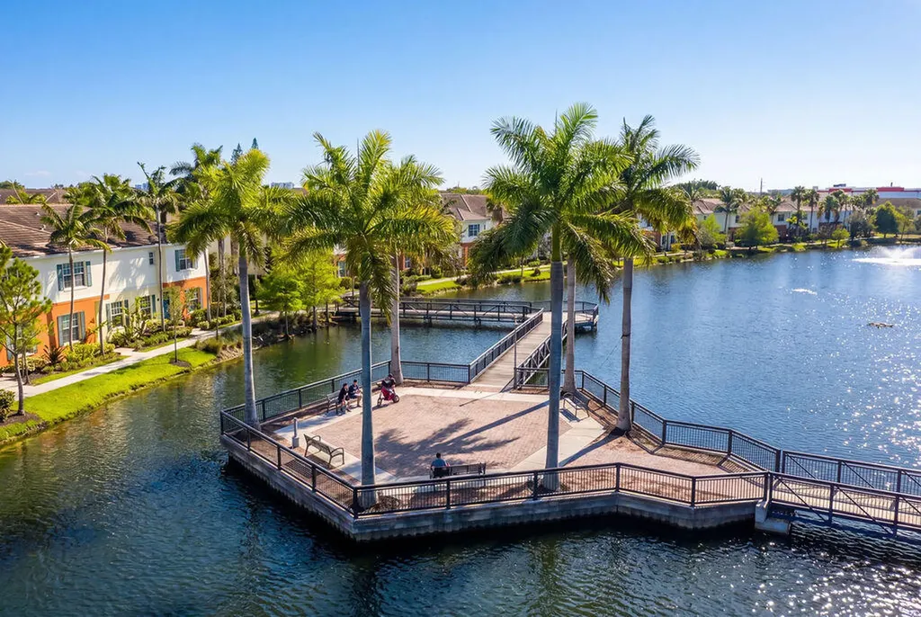 261 SW 6th Place Pompano Beach FL 33060