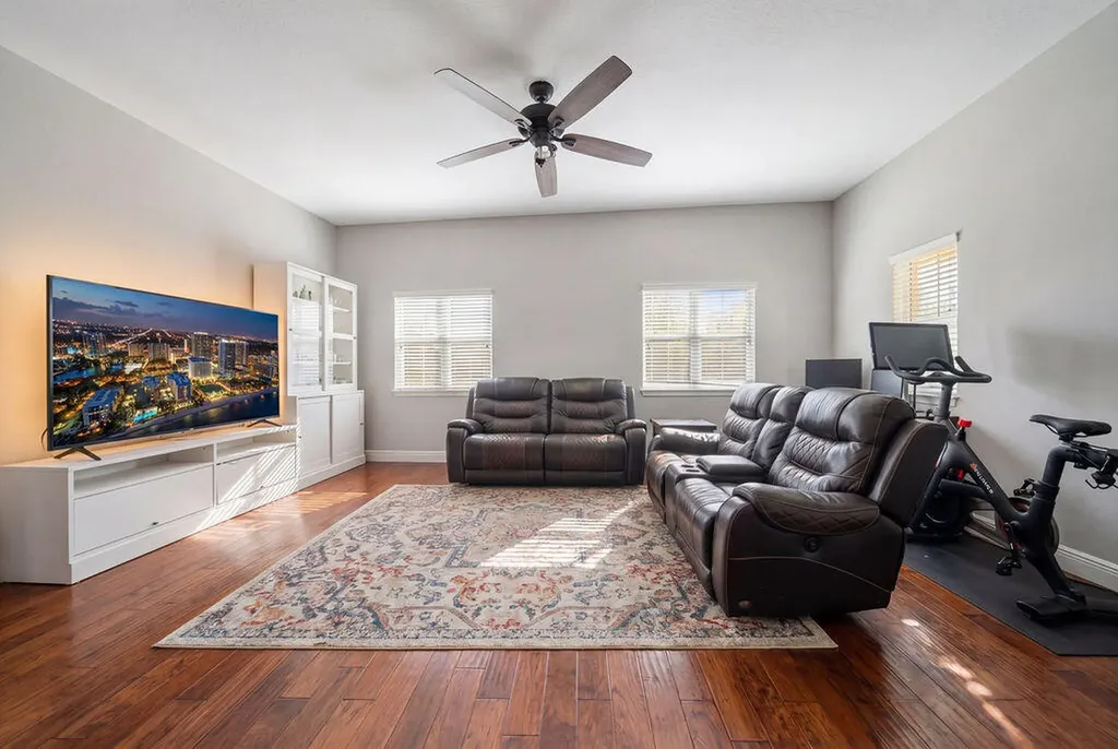 261 SW 6th Place Pompano Beach FL 33060