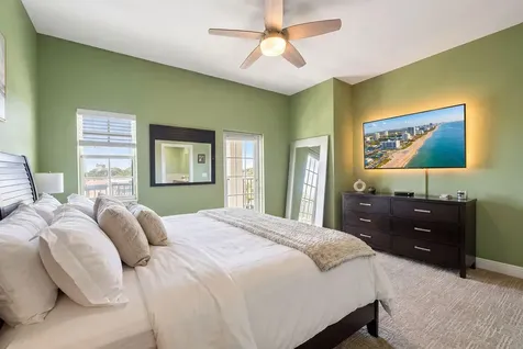 261 SW 6th Place Pompano Beach FL 33060