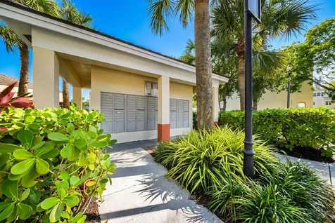 261 SW 6th Place Pompano Beach FL 33060
