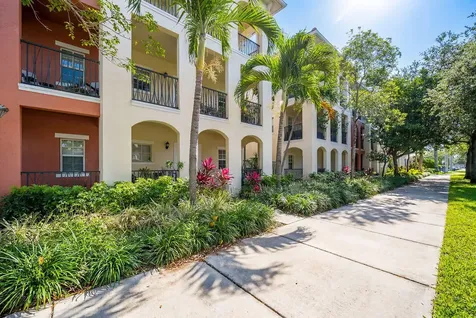 261 SW 6th Place Pompano Beach FL 33060