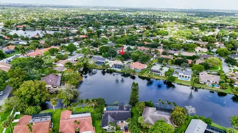 1083 NW 97th Avenue Plantation FL 33322