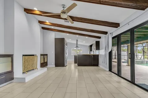 1083 NW 97th Avenue Plantation FL 33322