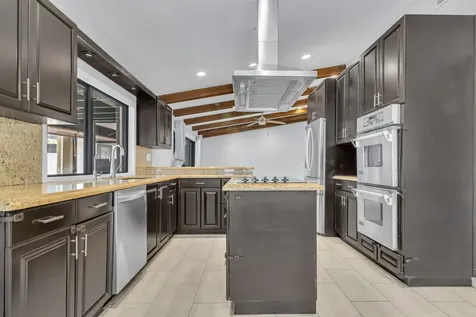 1083 NW 97th Avenue Plantation FL 33322