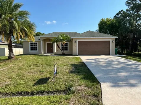1341 SW Oriole Lane Port St Lucie FL 34953
