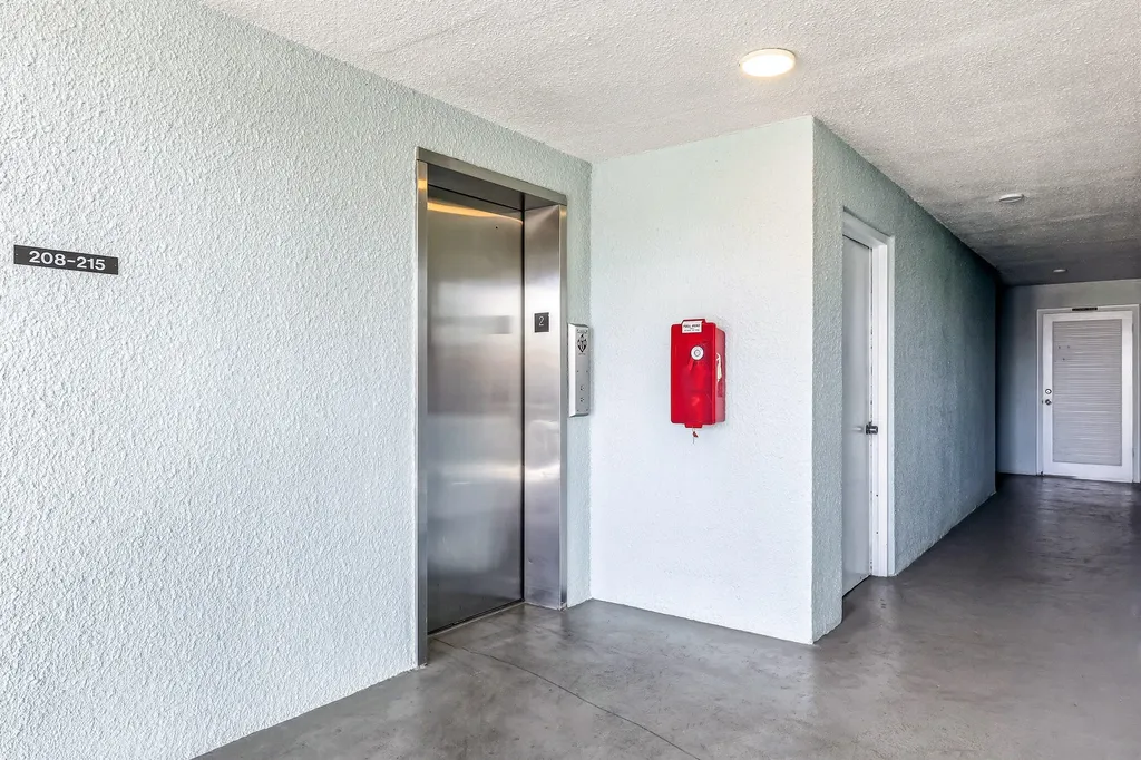 109 Paradise Harbour Boulevard North Palm Beach FL 33408