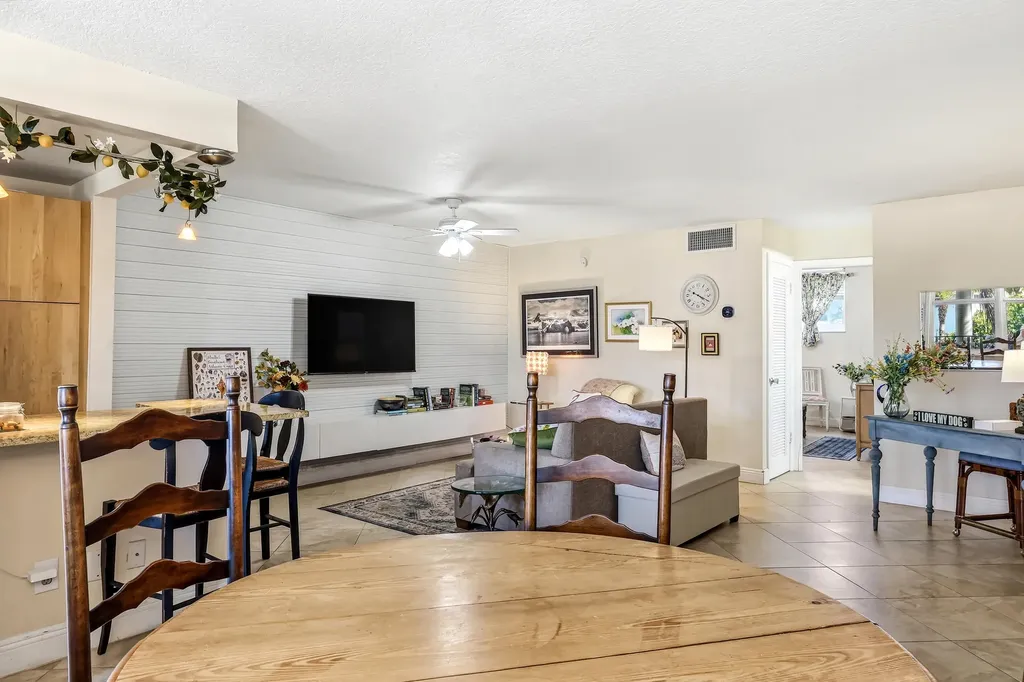 109 Paradise Harbour Boulevard North Palm Beach FL 33408