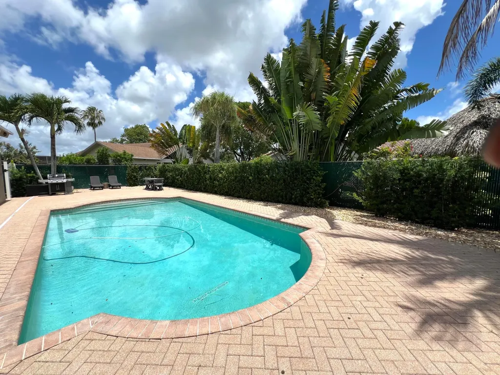 11459 Little Bear Drive Boca Raton FL 33428