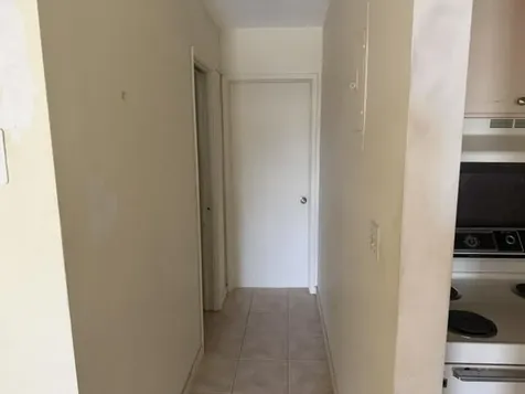 660 Glouchester Street Boca Raton FL 33487