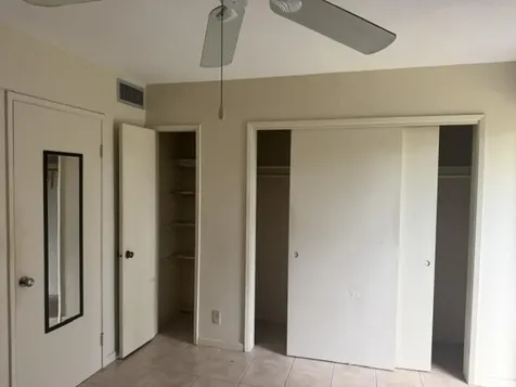 660 Glouchester Street Boca Raton FL 33487