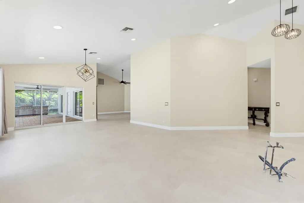 14708 Stirrup Lane Wellington FL 33414