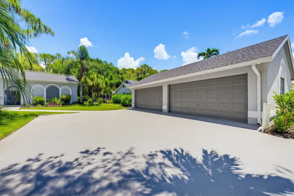 14708 Stirrup Lane Wellington FL 33414