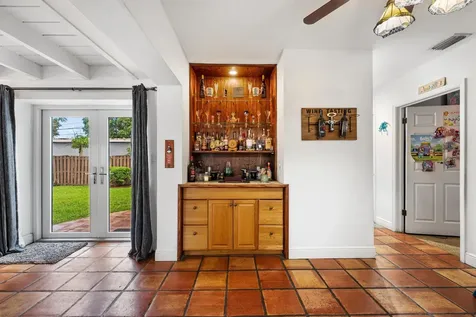 518 Minnesota Street Lantana FL 33462