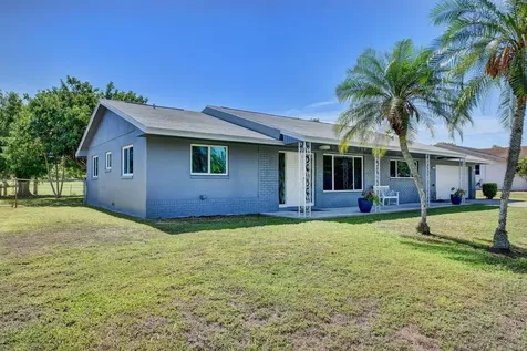 3230 Pebble Beach Drive Lake Worth FL 33467