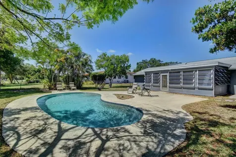 3230 Pebble Beach Drive Lake Worth FL 33467