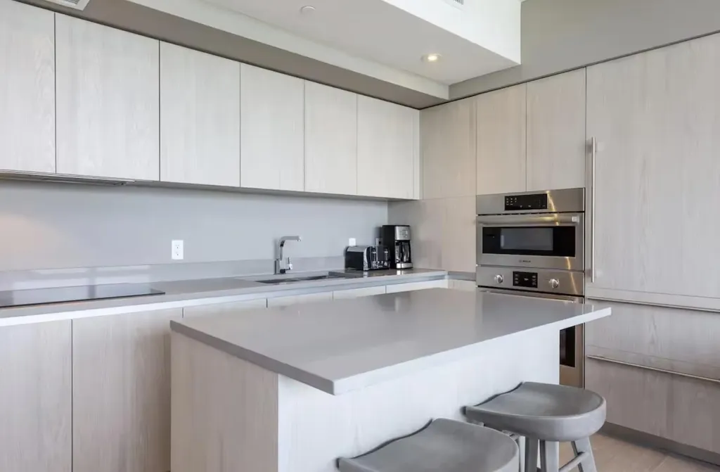 4010 S Ocean Drive Hollywood FL 33019