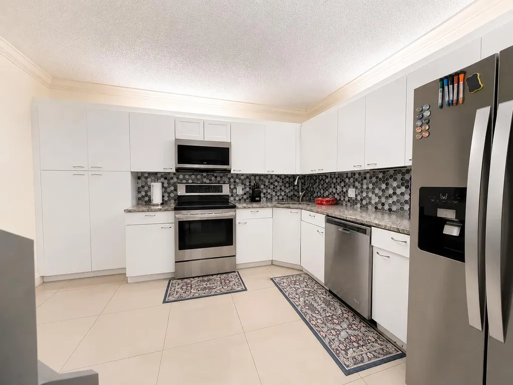 4300 NW 30th Street Coconut Creek FL 33066