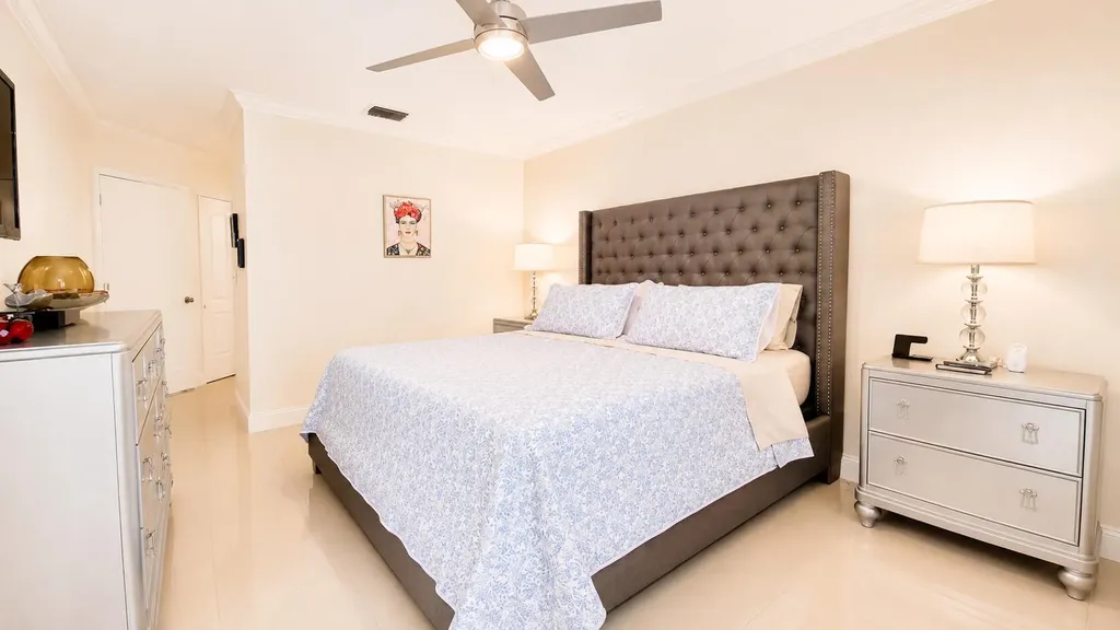 4300 NW 30th Street Coconut Creek FL 33066