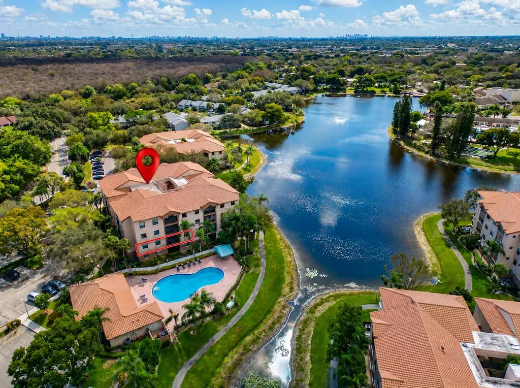 4300 NW 30th Street Coconut Creek FL 33066