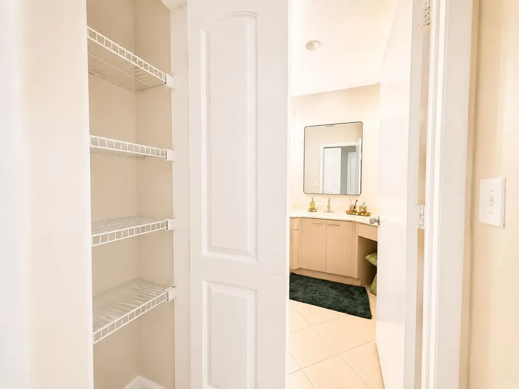 4300 NW 30th Street Coconut Creek FL 33066