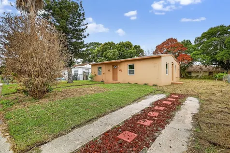 405 N 22nd Street Fort Pierce FL 34950