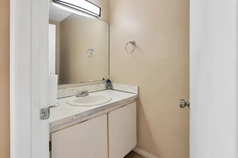 5023 E Society Place Place E West Palm Beach FL 33415